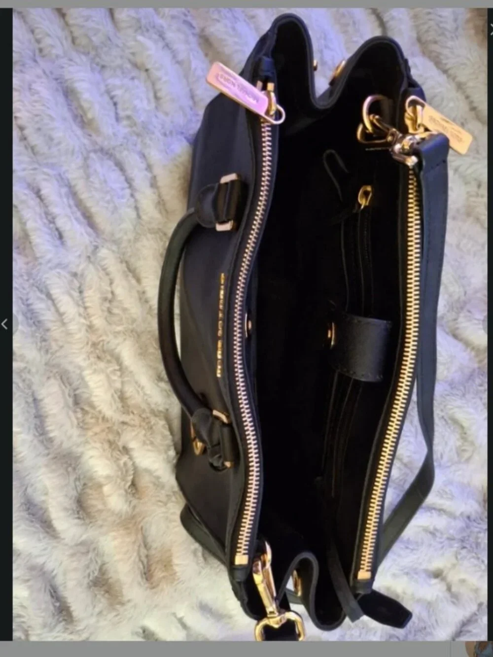 Michael Kors Bag - Gold accents - Medium/large